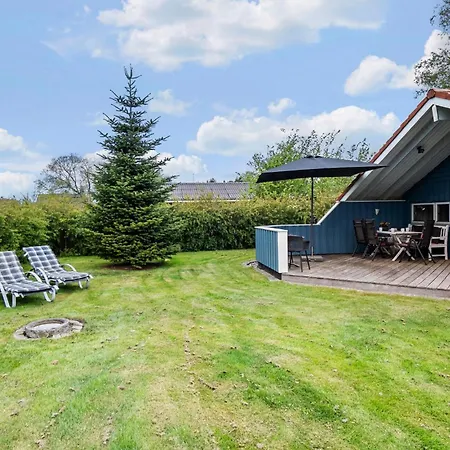 Holiday home Amazing In With Wifi